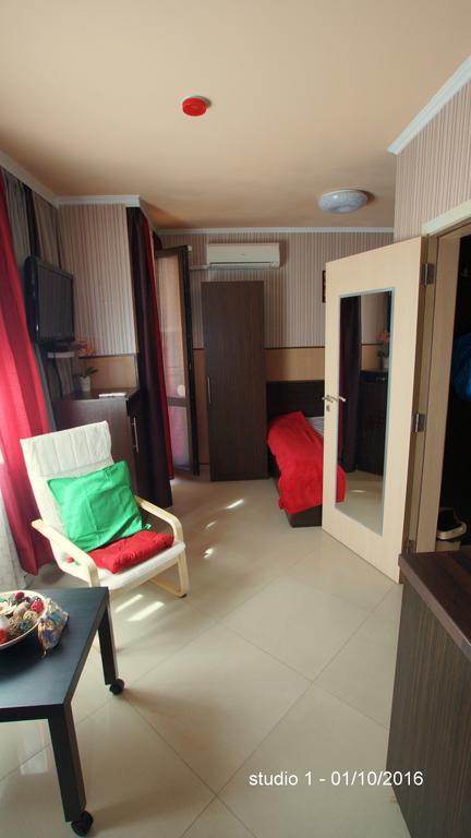 City Studio Rent Варна Экстерьер фото
